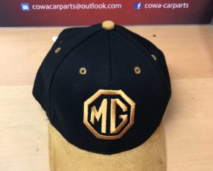 Mg F Mg Tf Pet met mg logo nieuw Mütze Kappe Zwart Geel